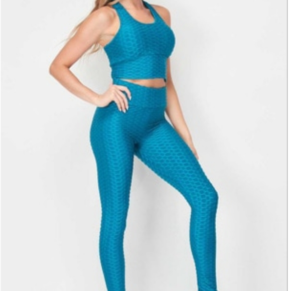 Pink Scrunch Butt Legging & Crop Top Set S… - Picture 6 of 6